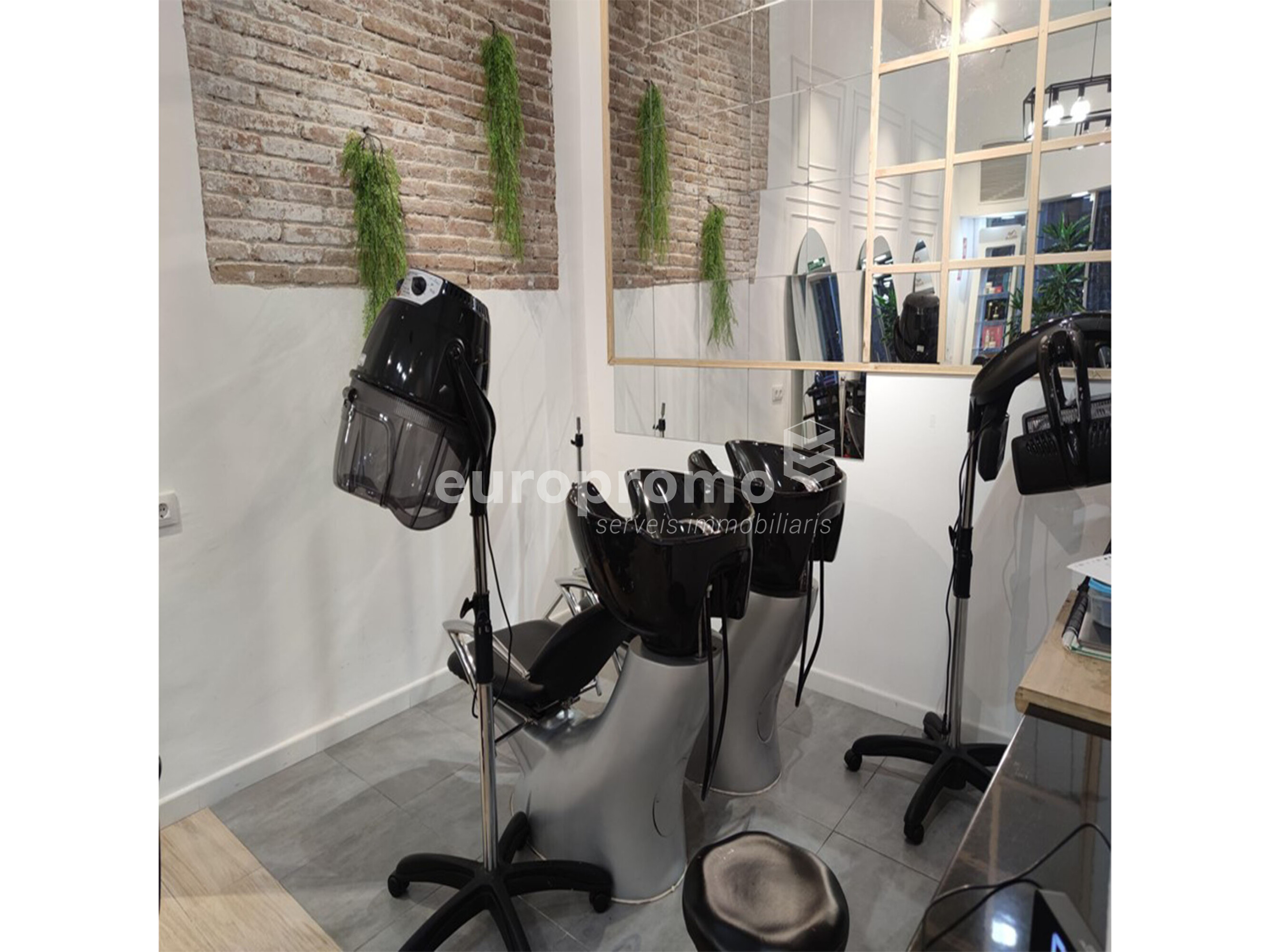 Local  a Girona Centre - Eixample